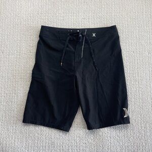 Hurley Phantom Board Shorts Men’s 30 Black Quick Dry Stretch Swim Surf Beach
